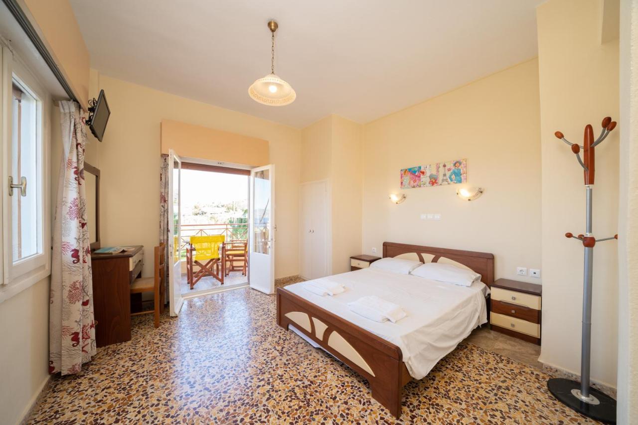 לאסי Lorenzo House Apartments מראה חיצוני תמונה
